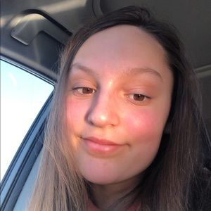 Meet your Posher, Josie